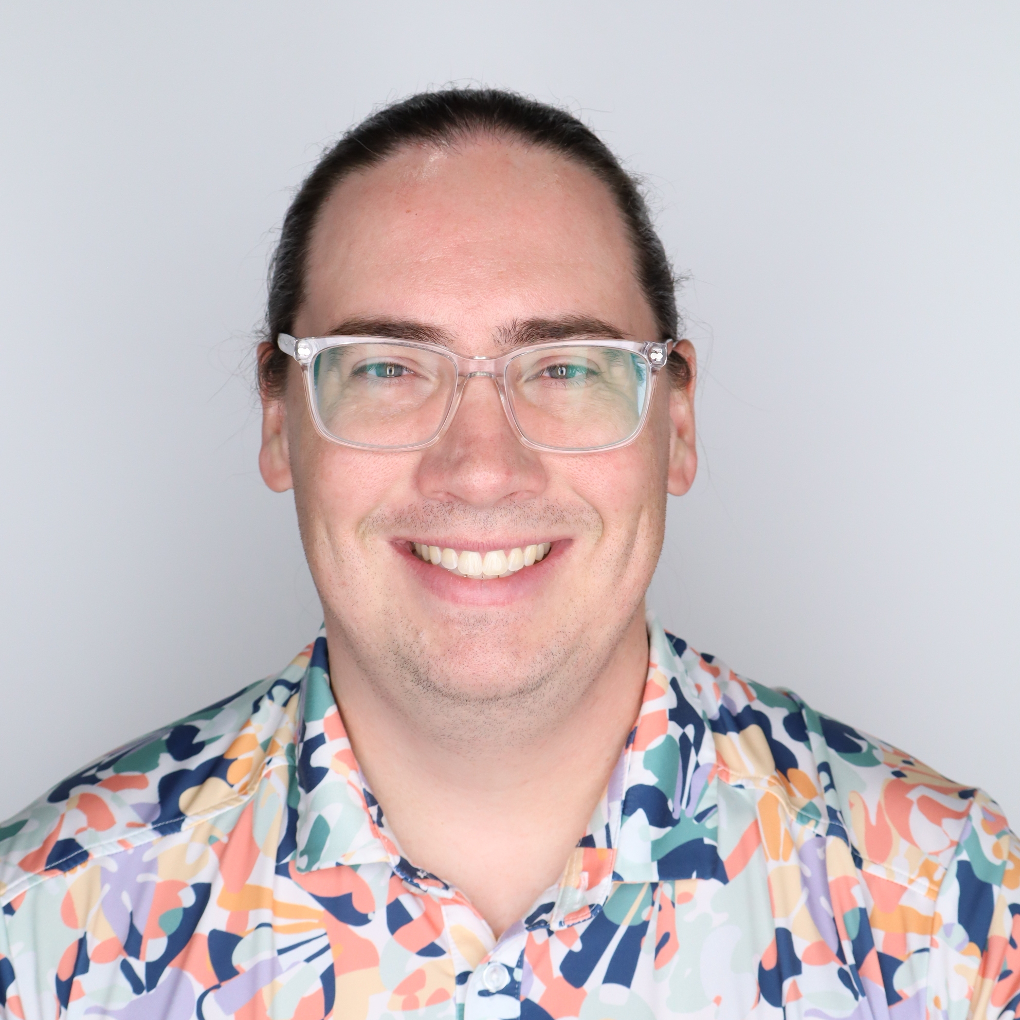 Zac Hallett headshot